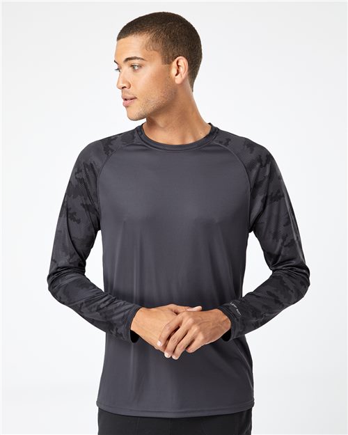 216 Unisex Cayman Performance Camo Colorblocked Long Sleeve T-Shirt