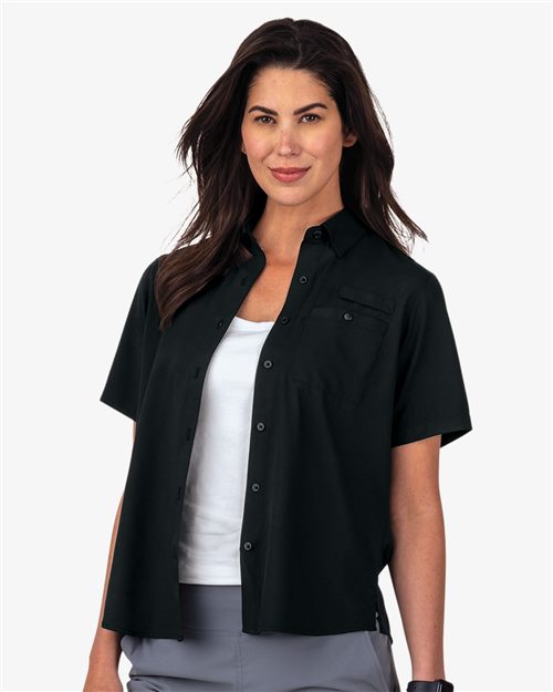 704 Women's Hatteras Performance Short Sleeve Fishing Shirt