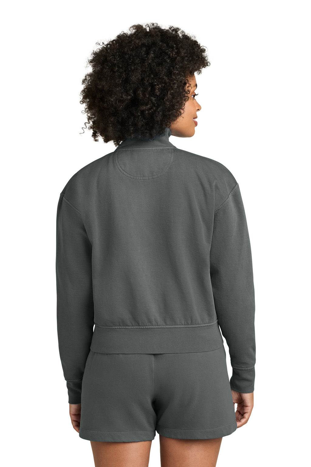 1570L_pepper_model_back.jpg