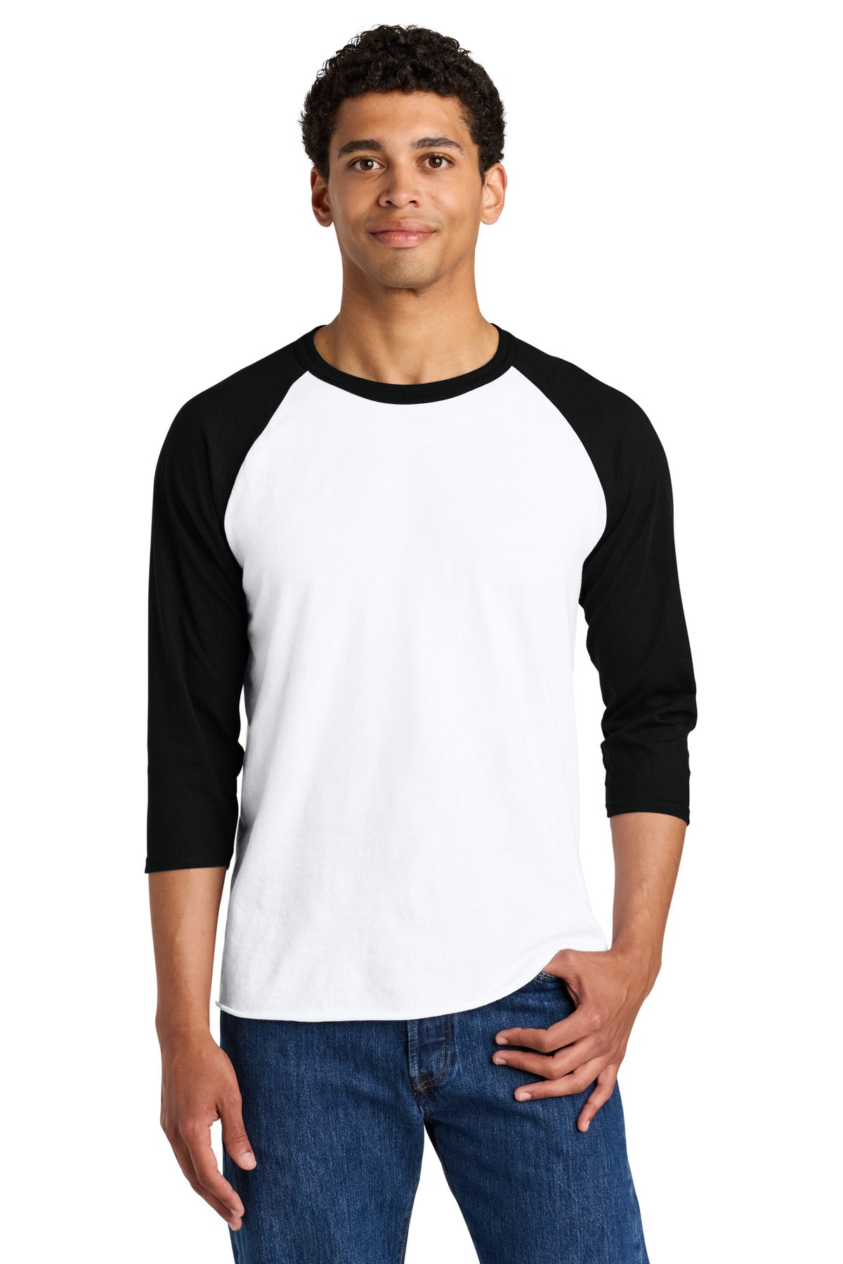 560R_whiteblackink_model_front.jpg