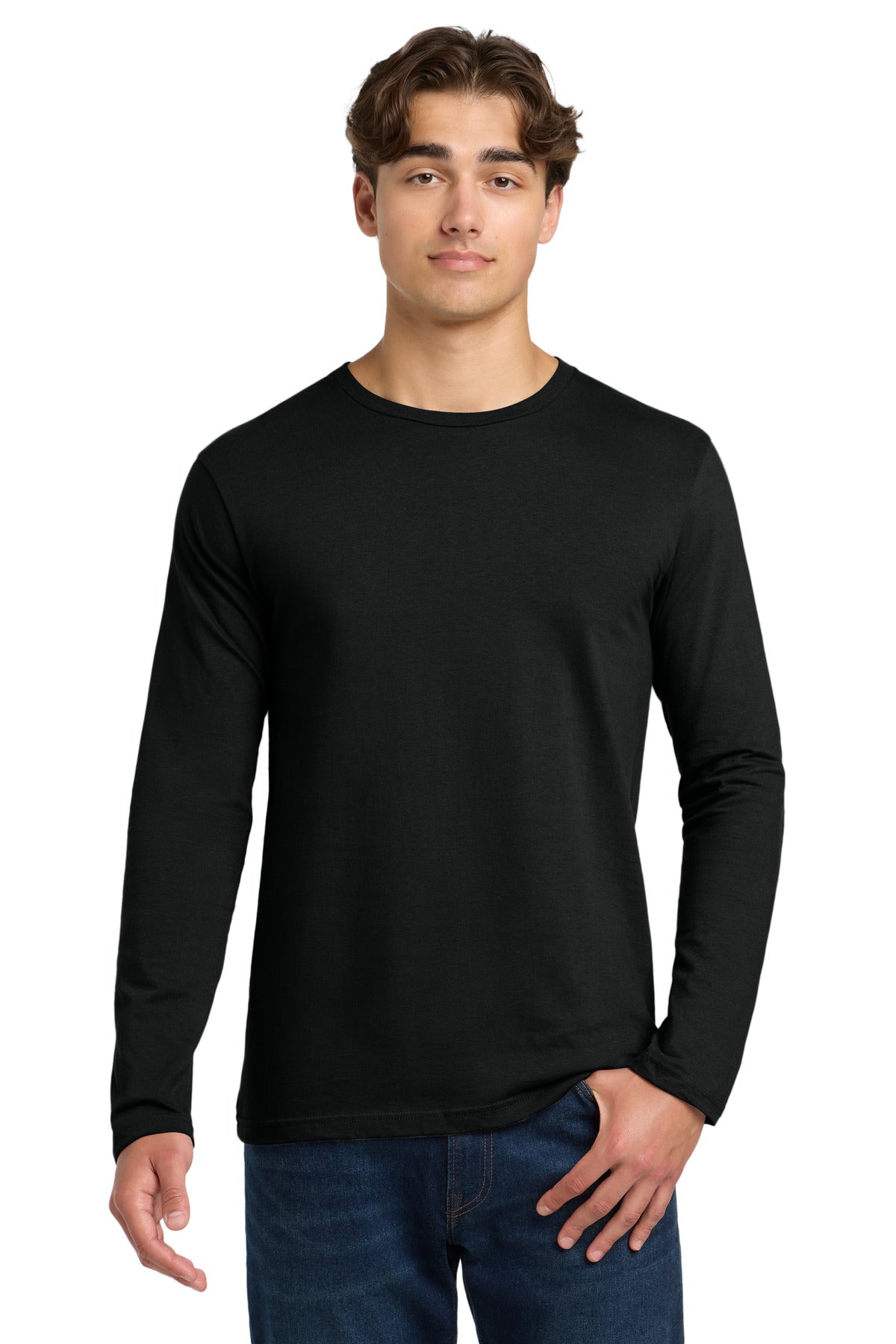 64400_black_model_front.jpg