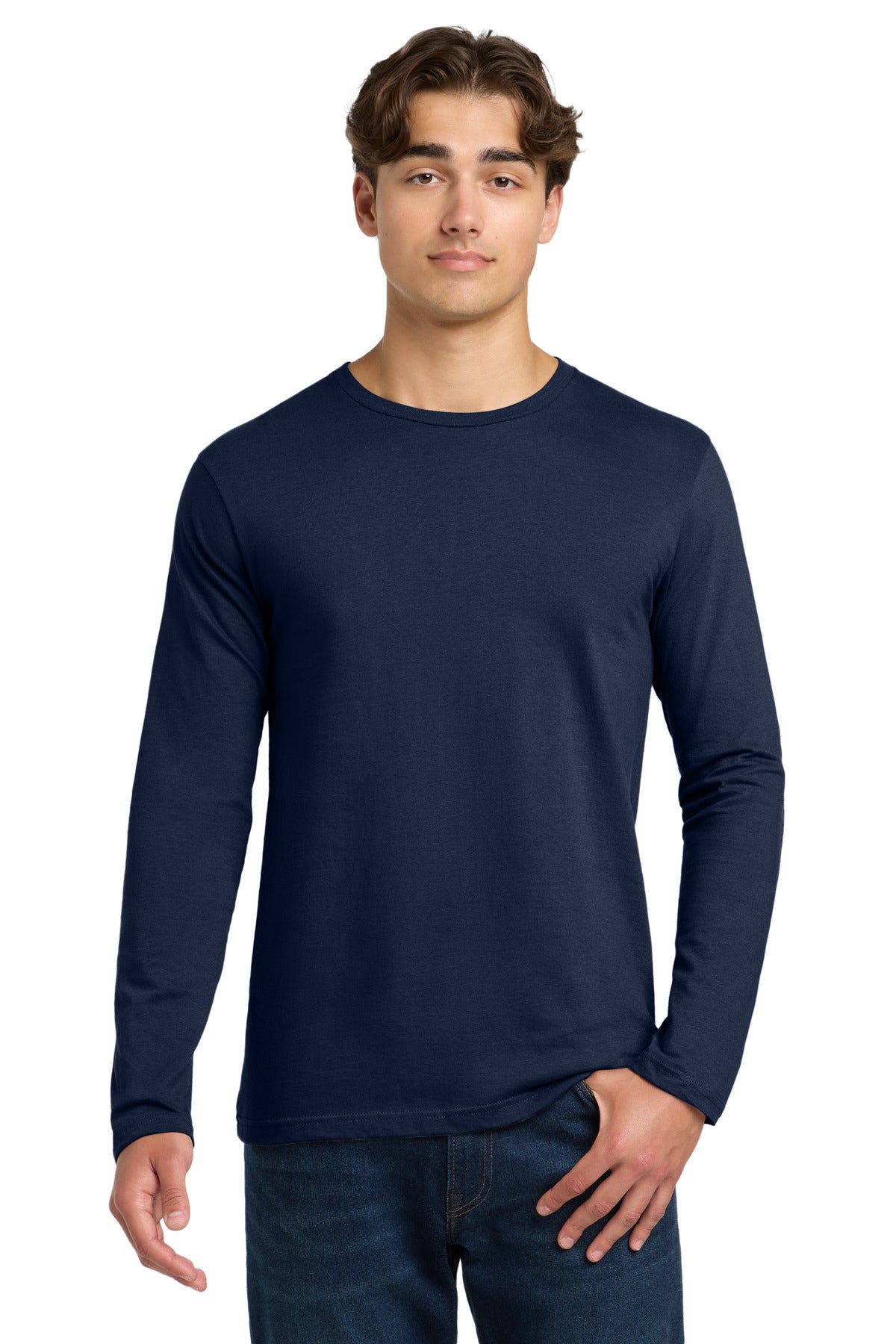 64400_navy_model_front.jpg