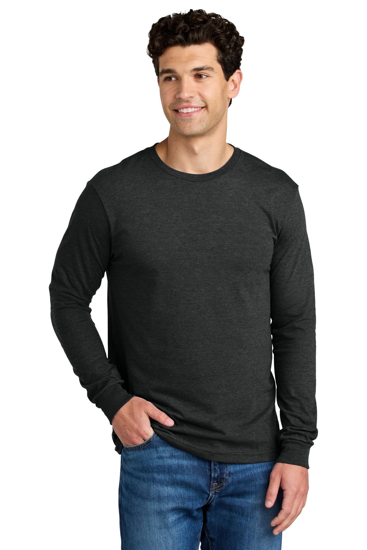 64440CVC_pitchblackmist_model_front.jpg