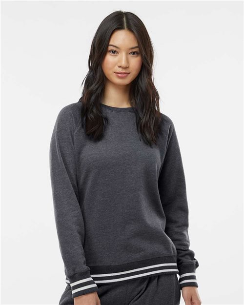 8652 Women’s Relay Crewneck Sweatshirt