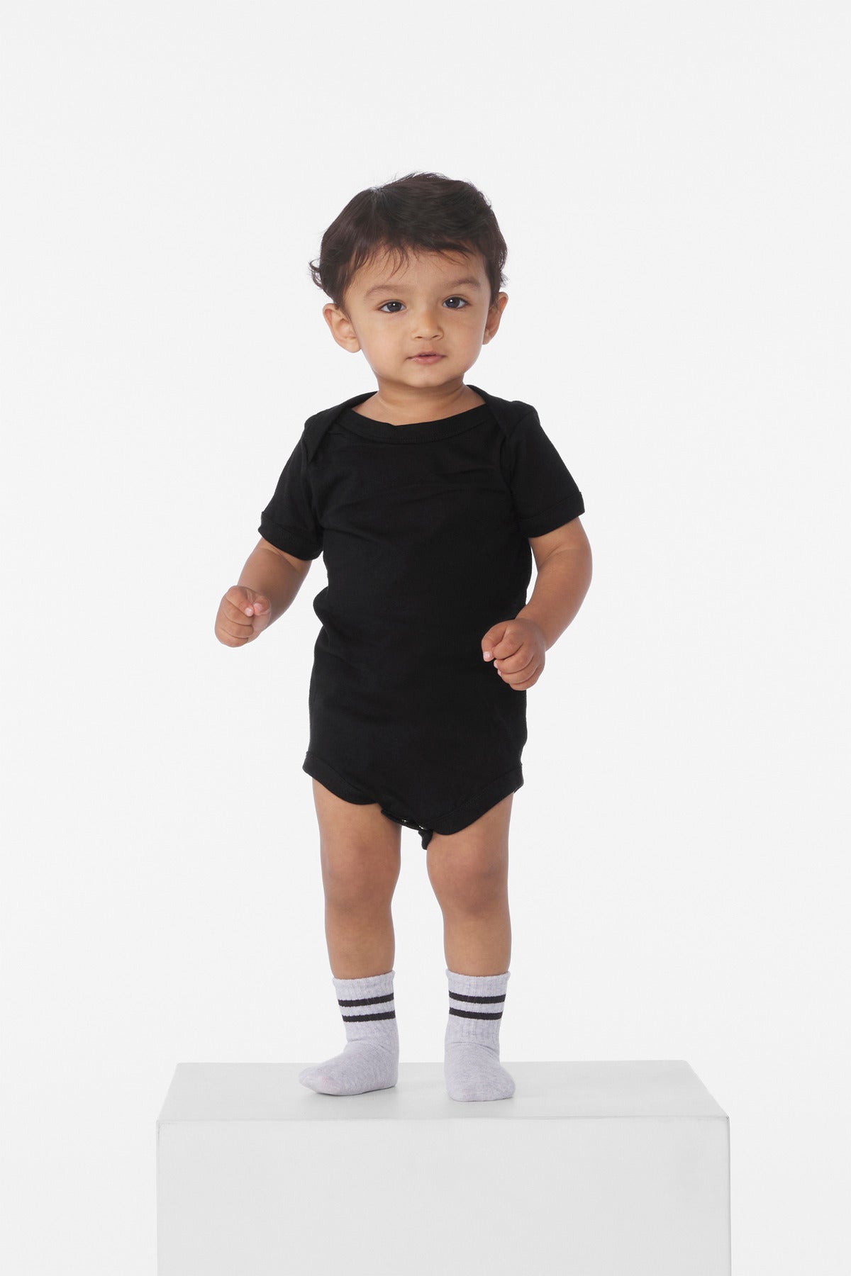 BC100B_black_model_front.jpg