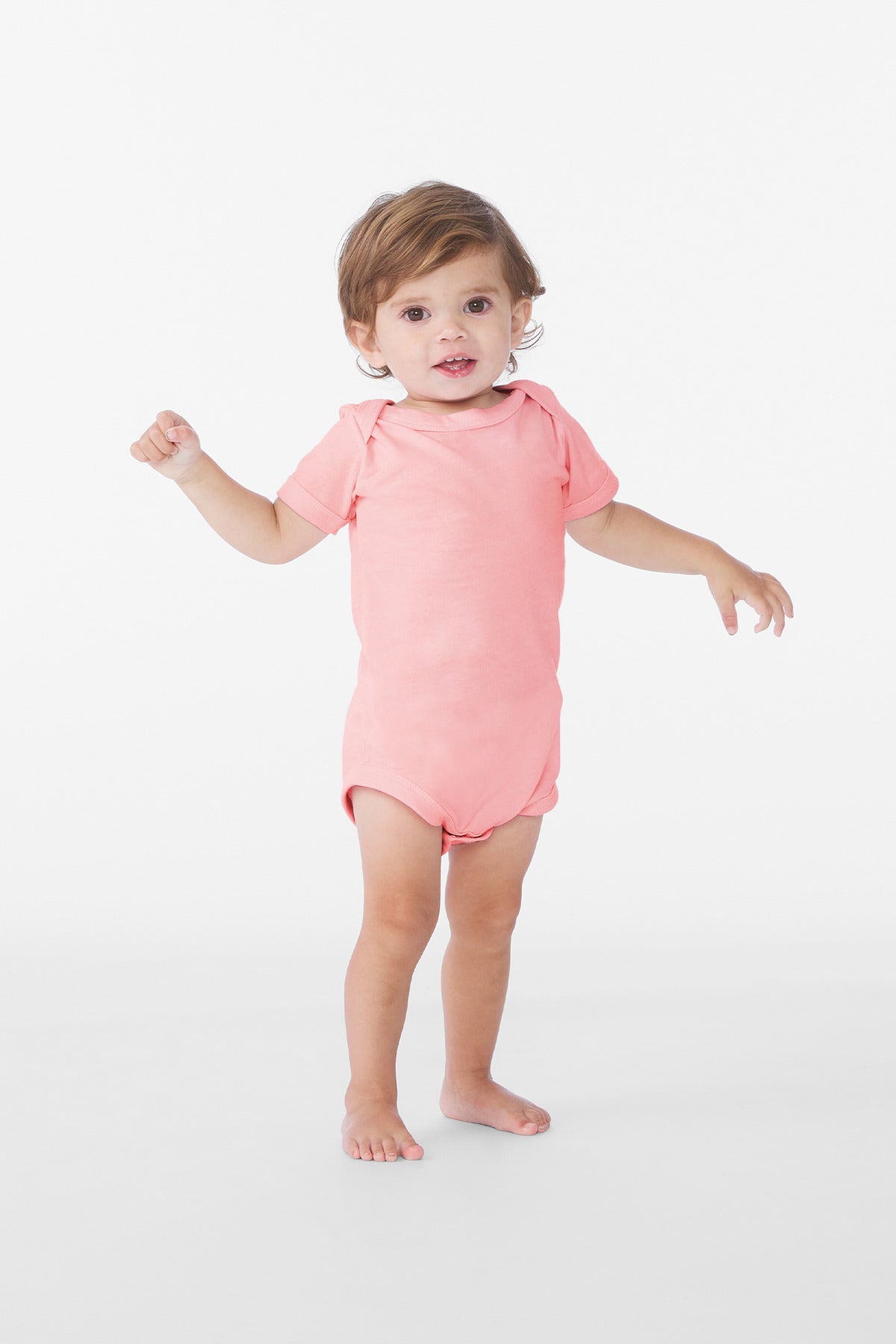 BC100B_pink_model_front.jpg