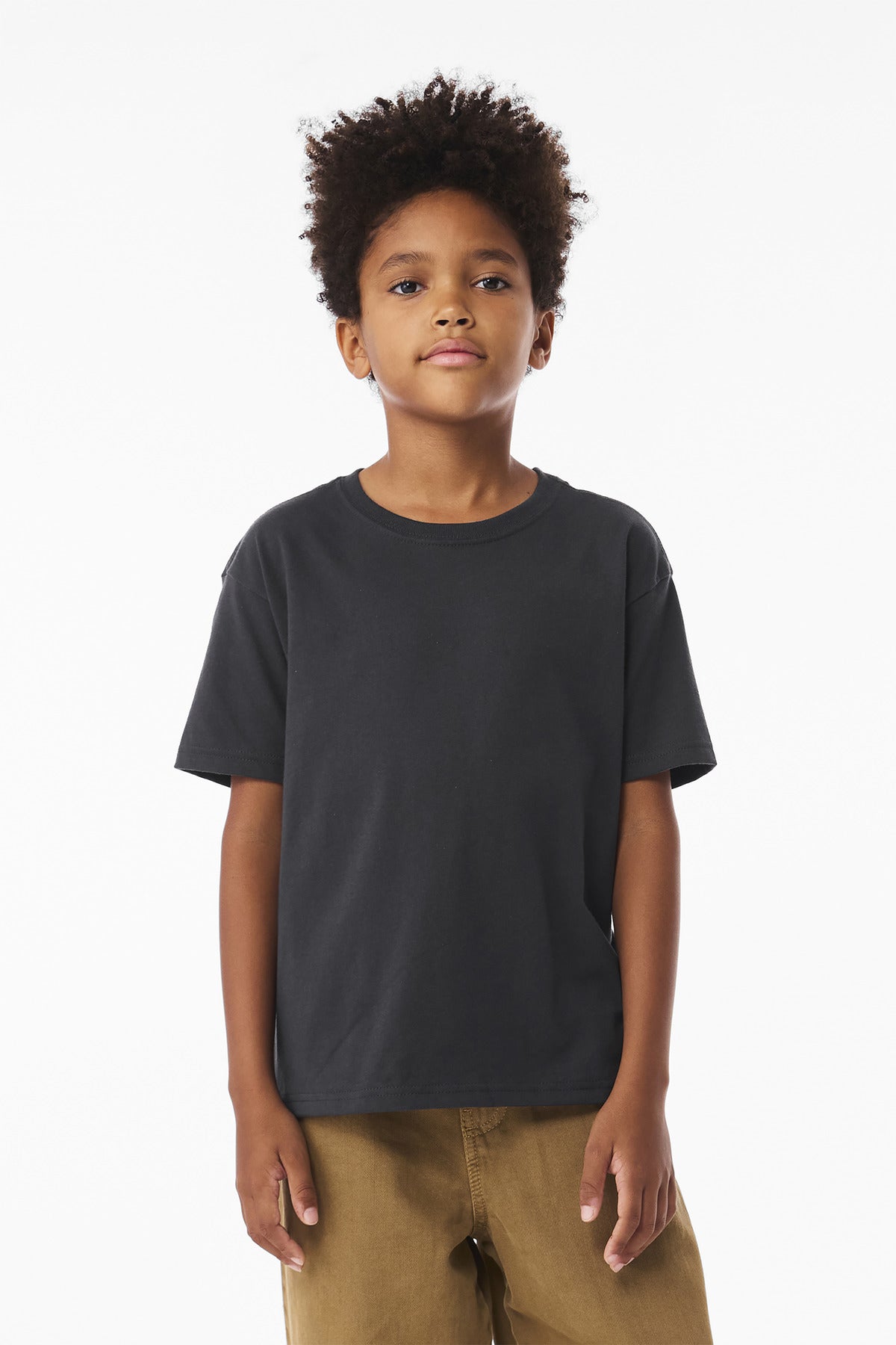 BC3010Y_darkgrey_model_front.jpg