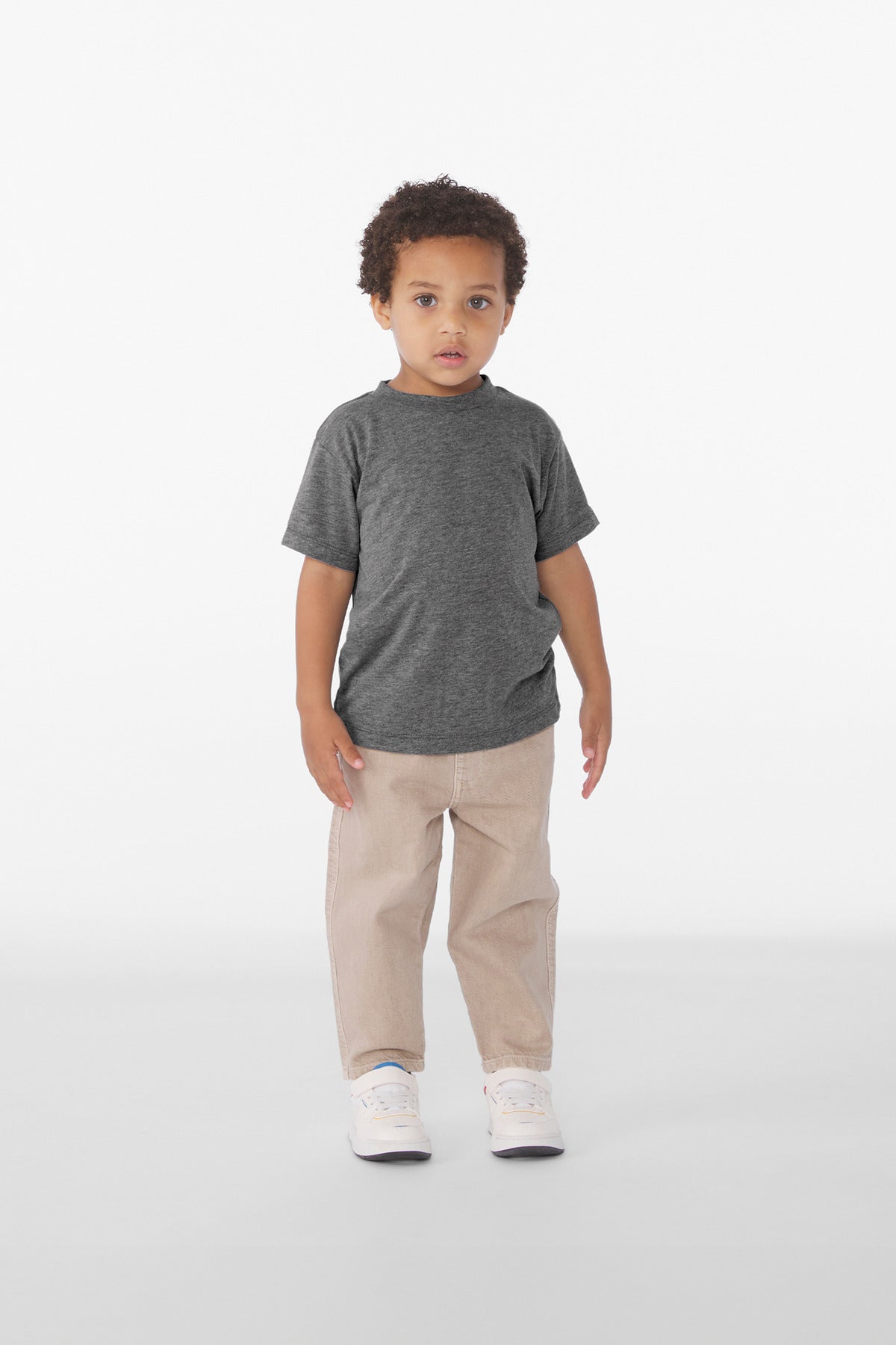 BC3413T_greytriblend_model_front.jpg