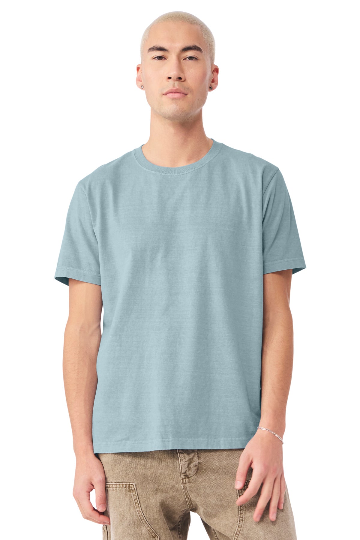 BC4810GD_lightwasheddenim_model_front.jpg