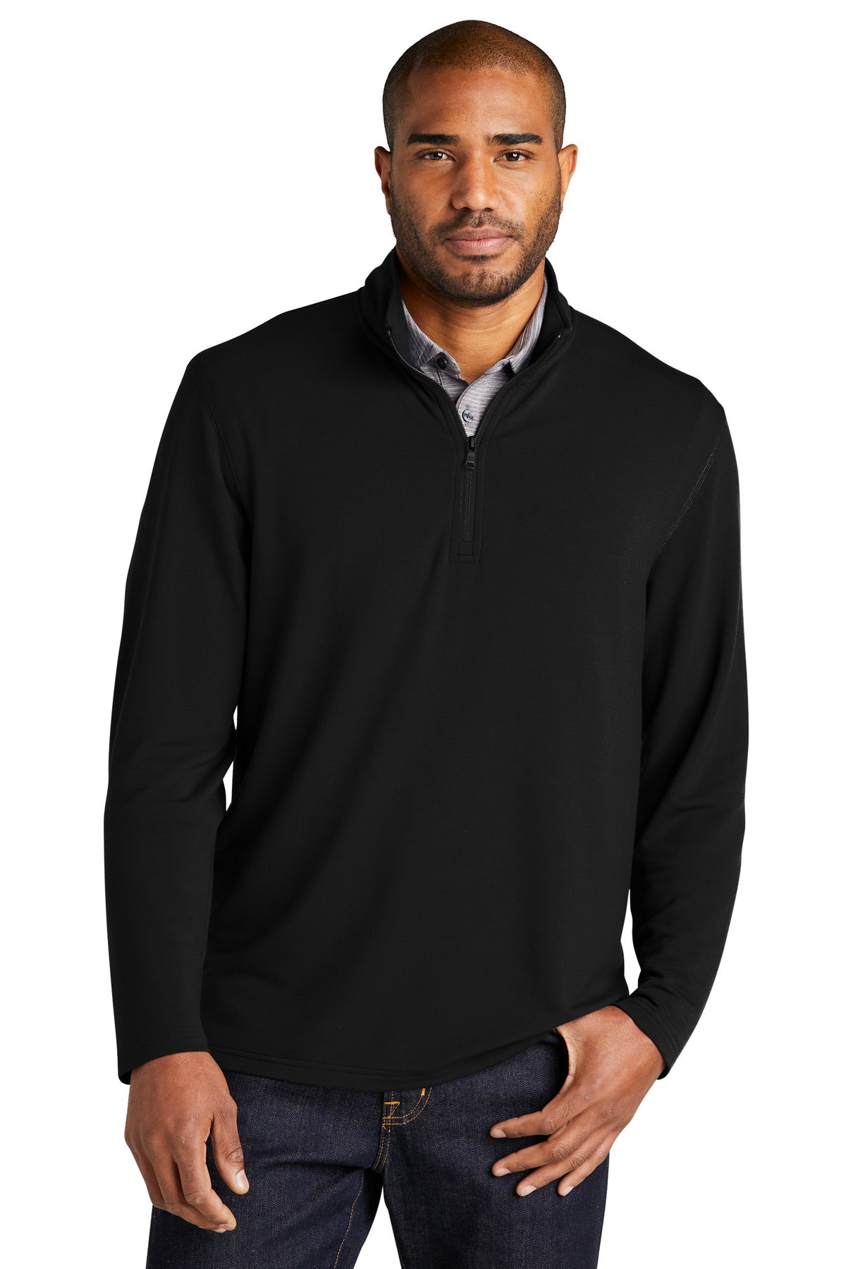 K825_deepblack_model_front.jpg