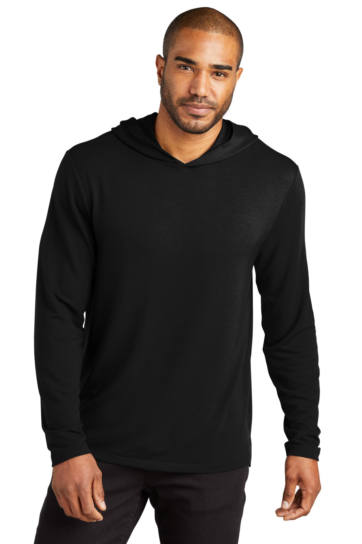 K826_deepblack_model_front.jpg