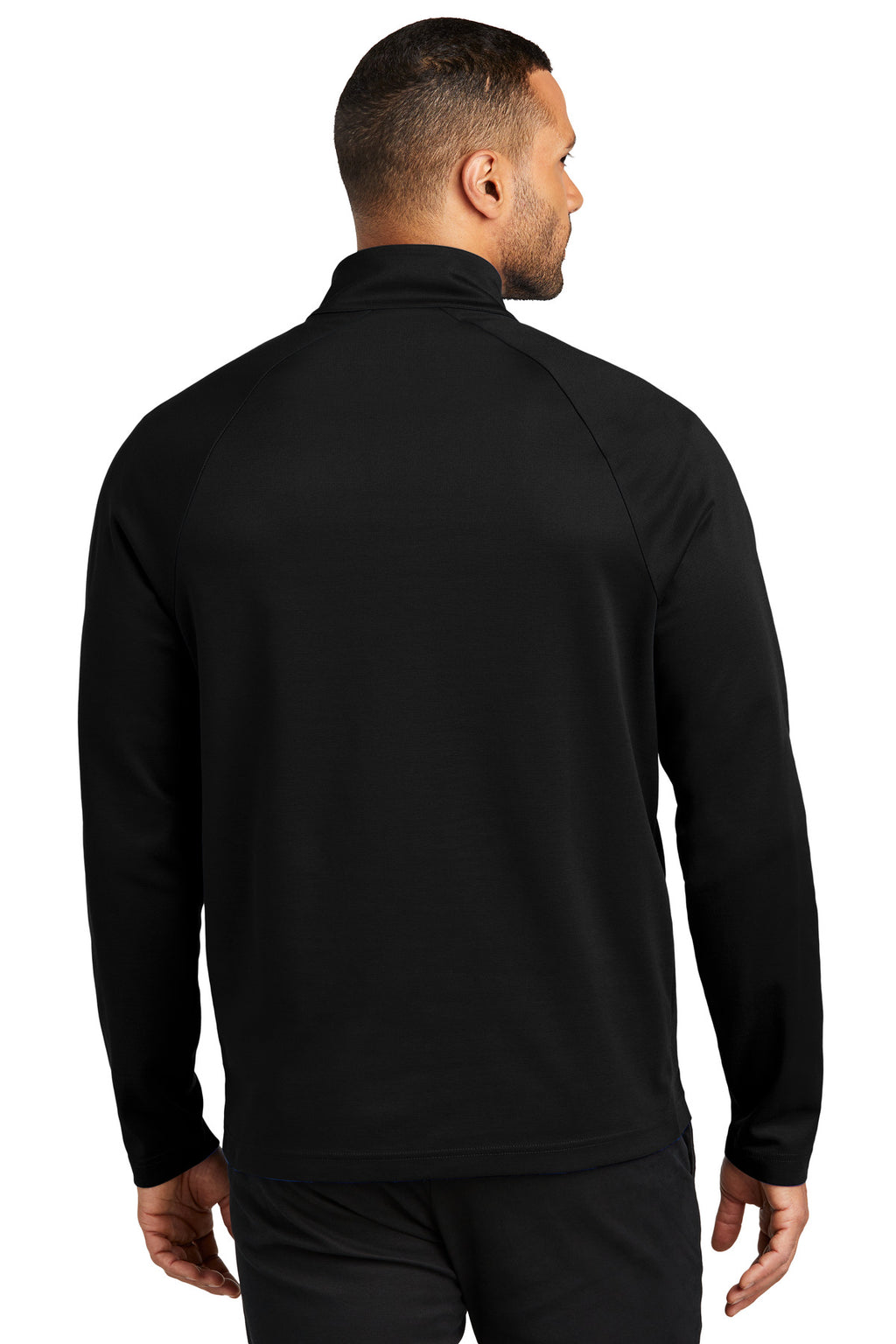 K870_deepblack_model_back.jpg