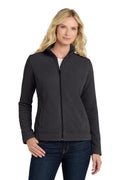 L211_graphitedeepblack_model_front.jpg