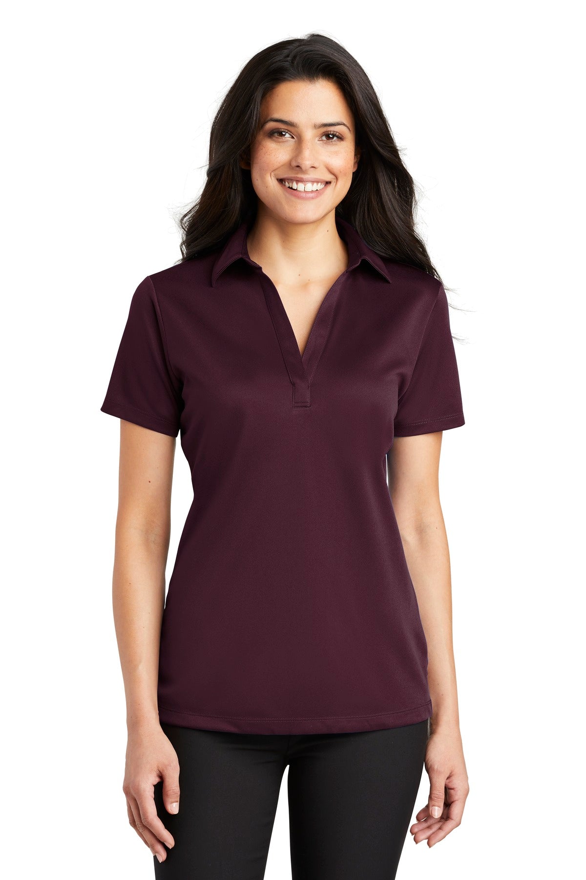 L540_maroon_model_front_022019.jpg