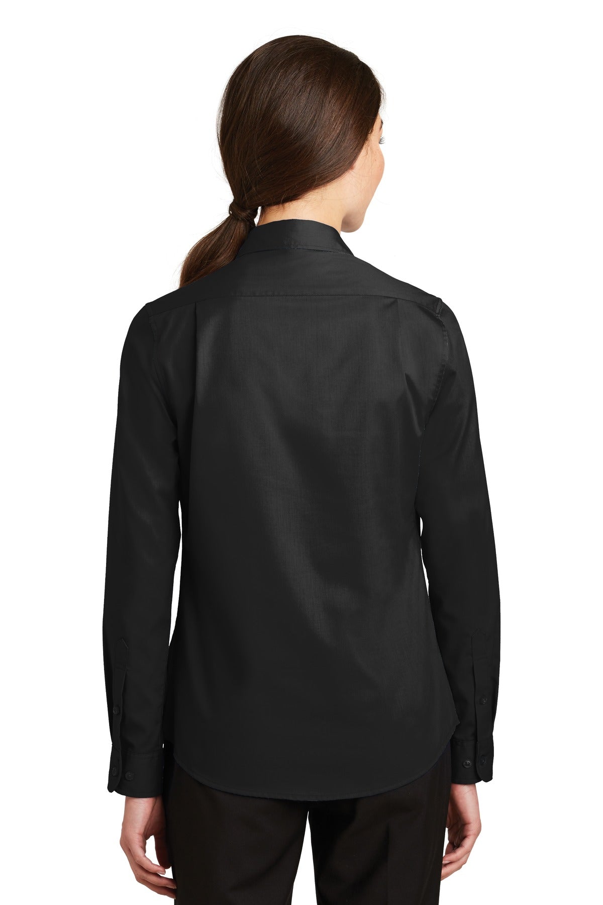 L663_black_model_back_052016.jpg