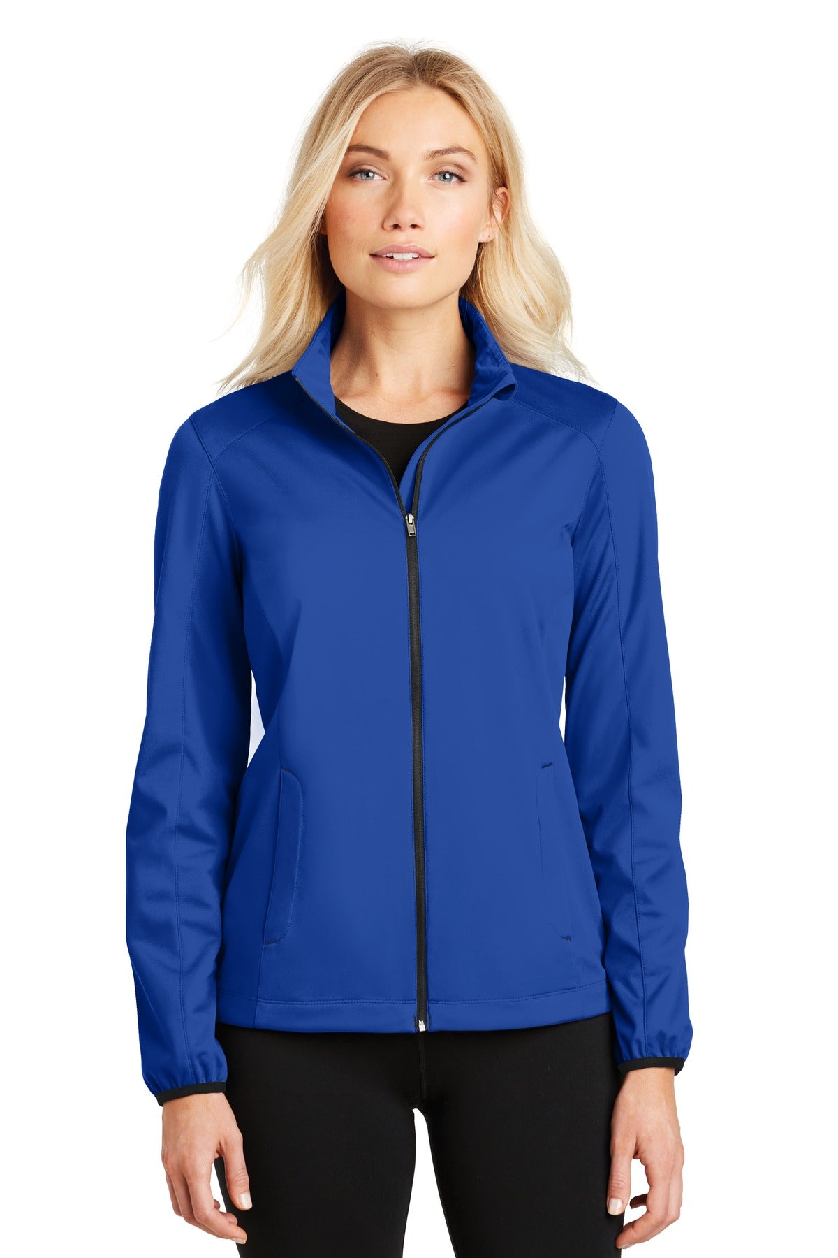 L717_trueroyal_model_front_052016.jpg