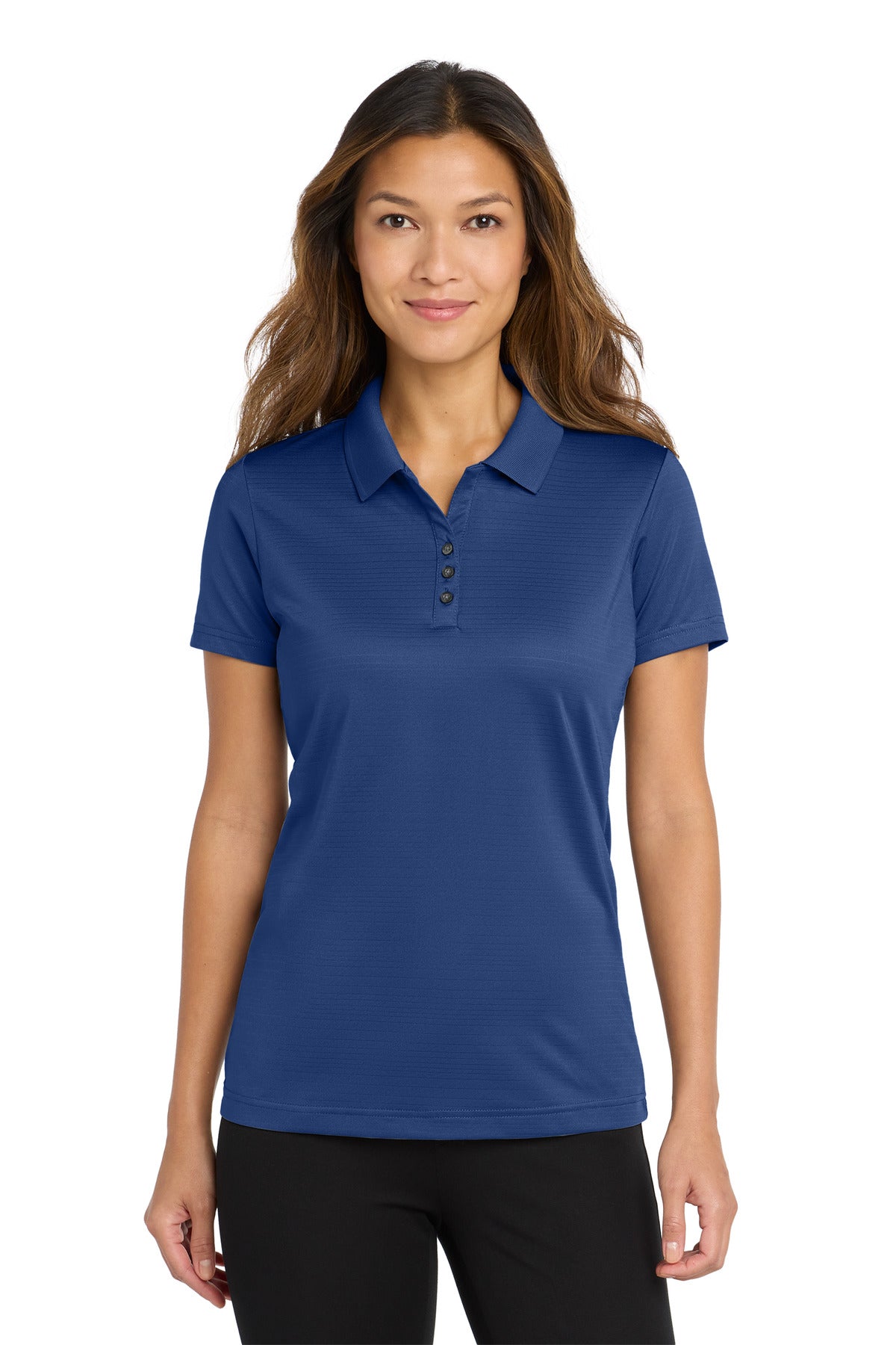 LK587_estateblue_model_front.jpg