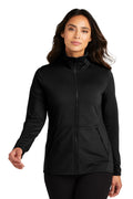 LK595_black_model_front.jpg