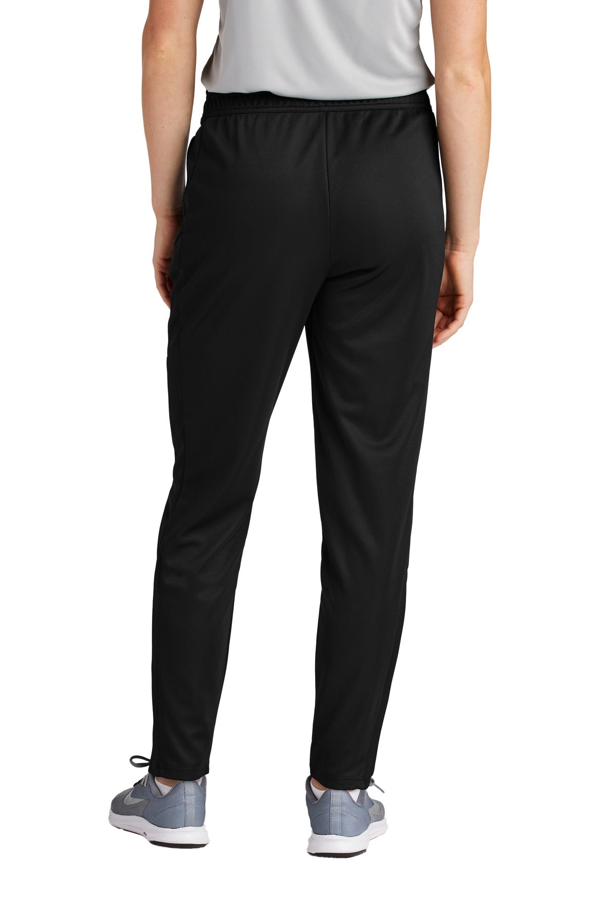 LPST800_BLACKBLACK_Model_Back.jpg