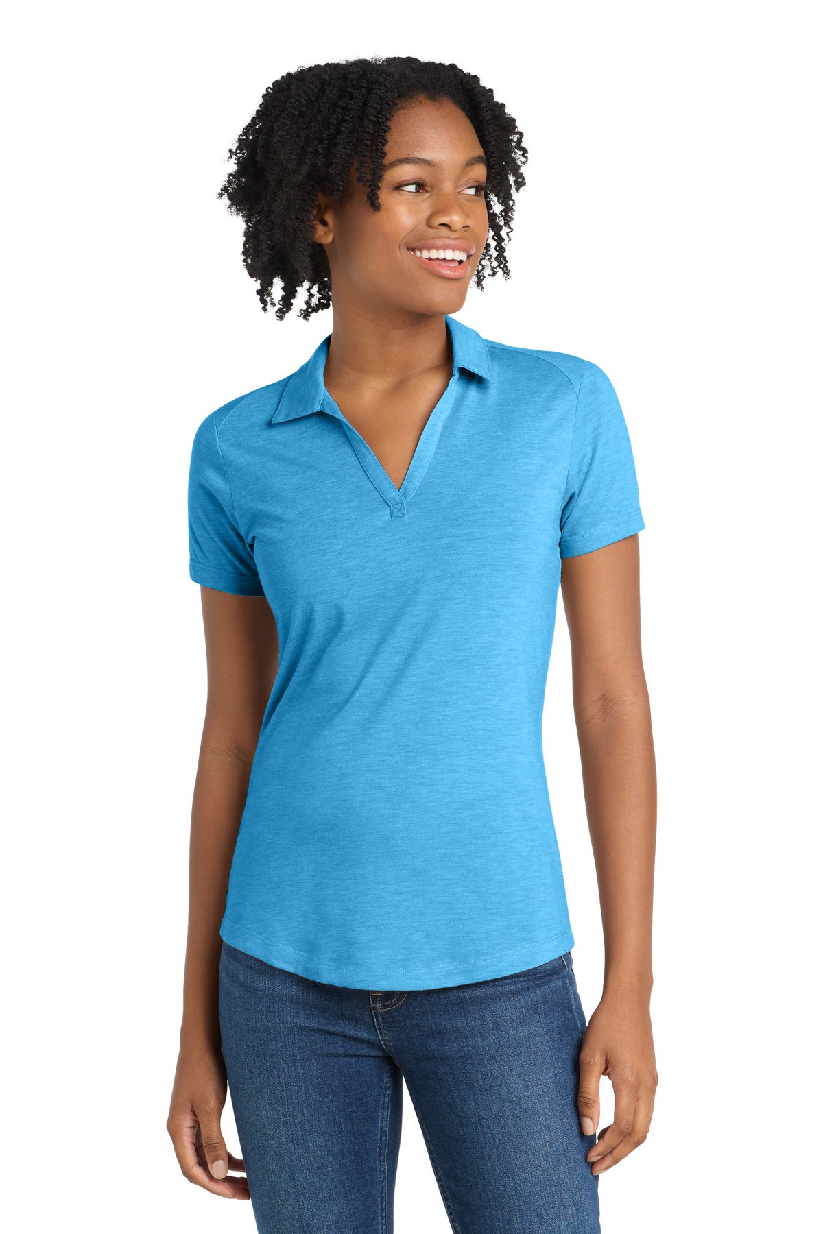 LST405_pondblueheather_model_front.jpg