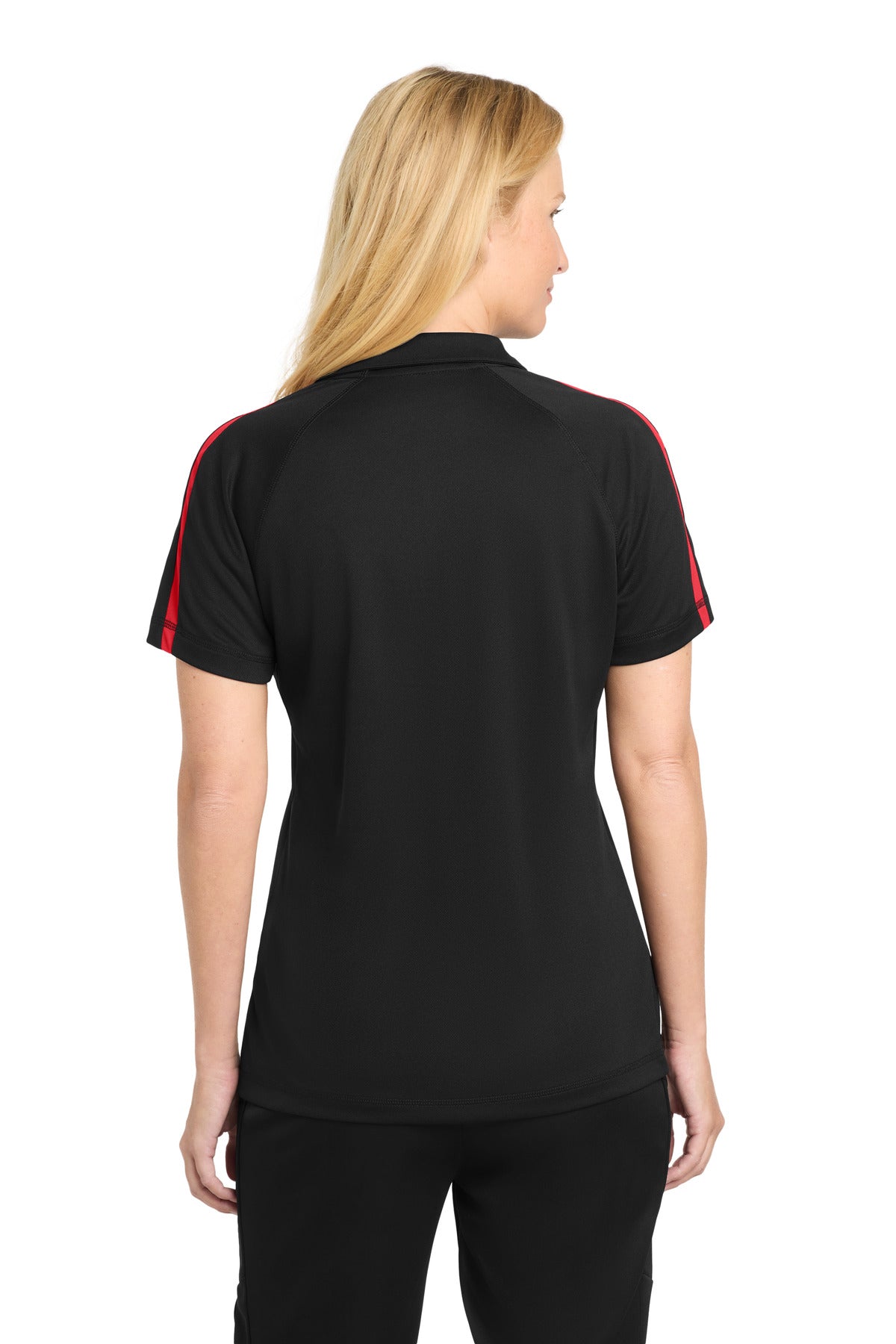 LST685_blackred_model_back.jpg