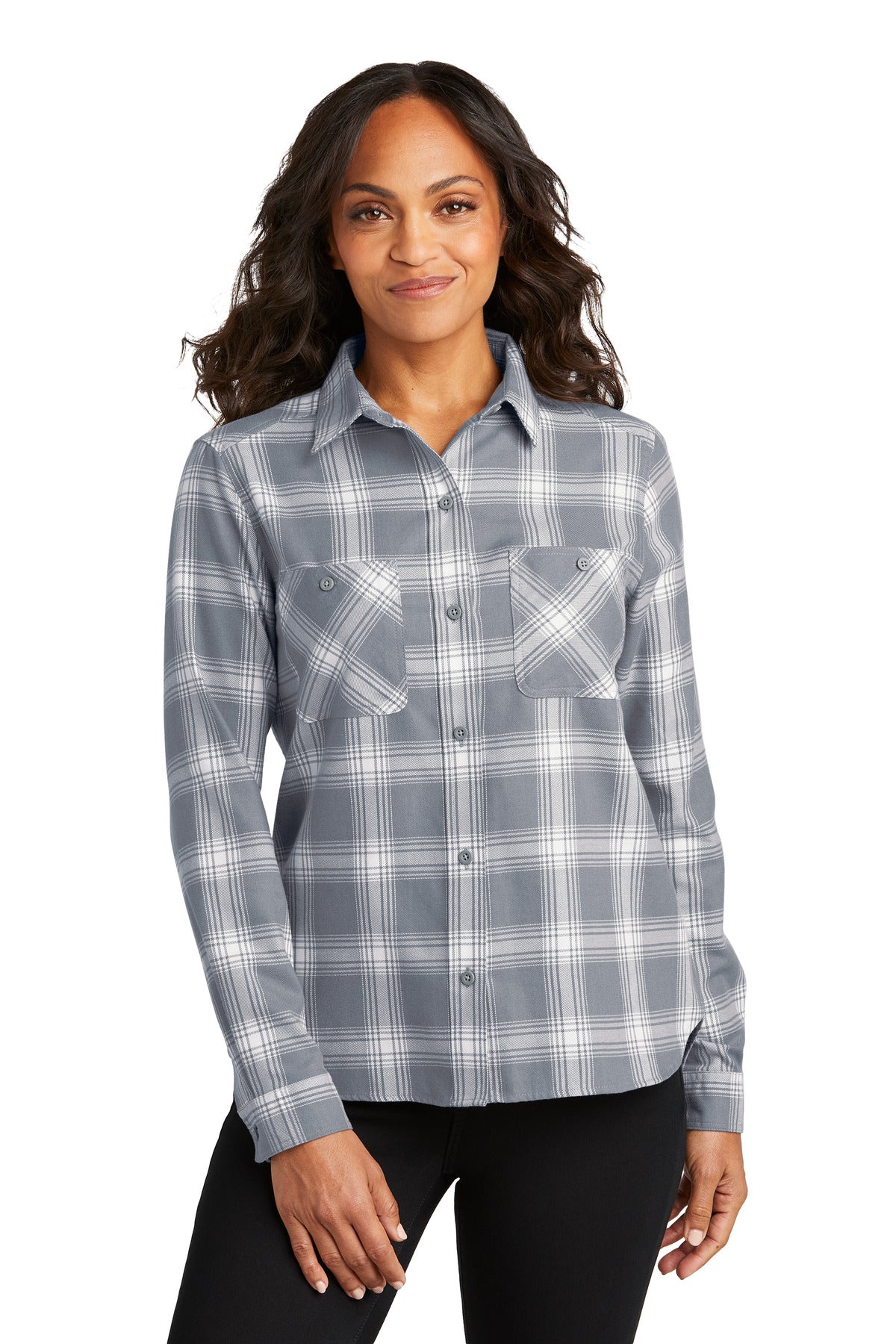 LW669_grey_creamopenplaid_model_front.jpg