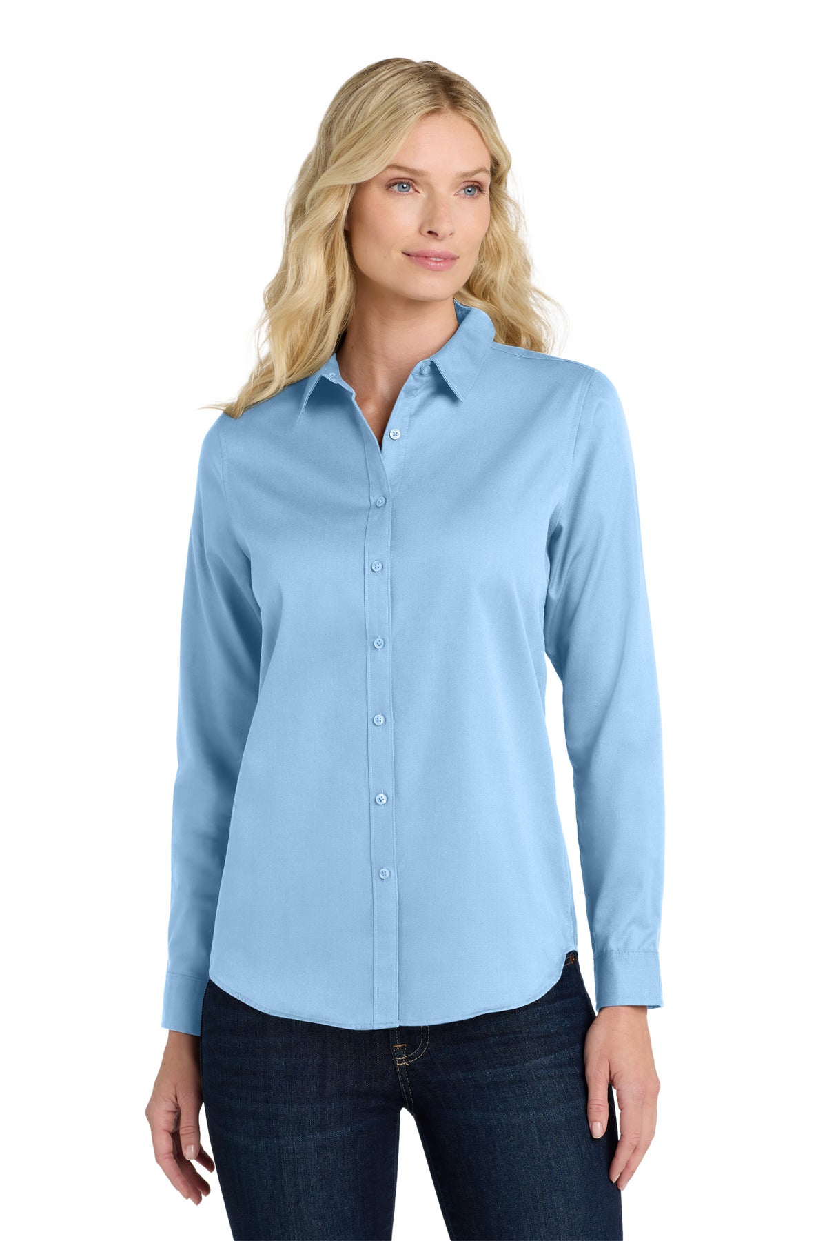 LW808_cloudblue_model_front.jpg