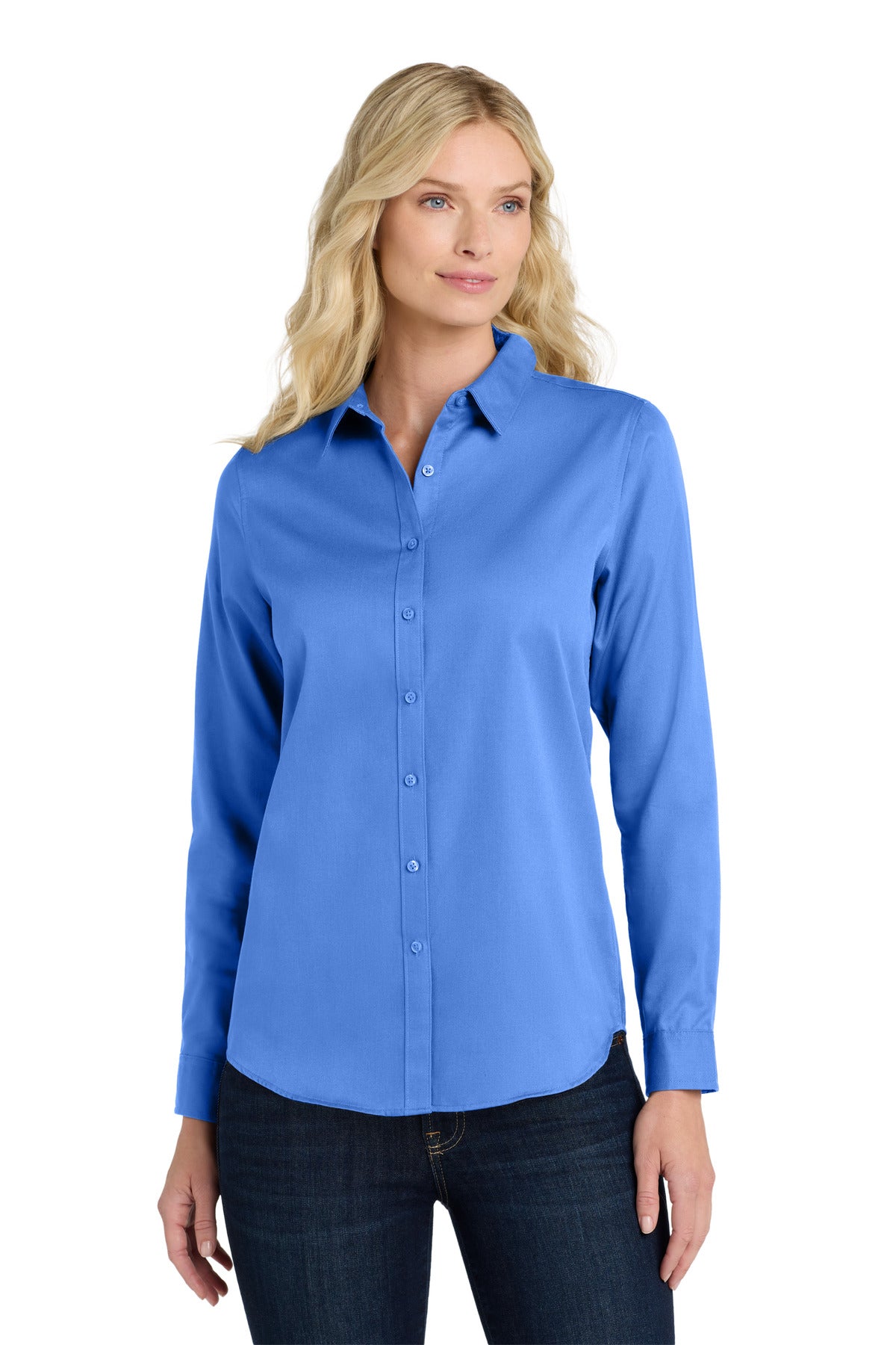 LW808_ultramarineblue_model_front.jpg