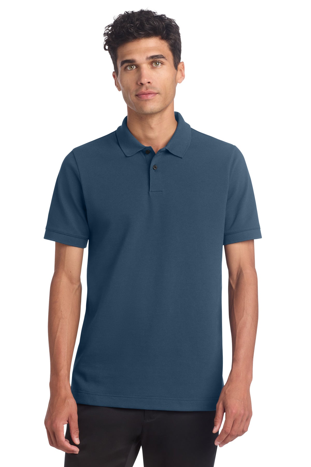 MM1000_insigniablue_model_front.jpg