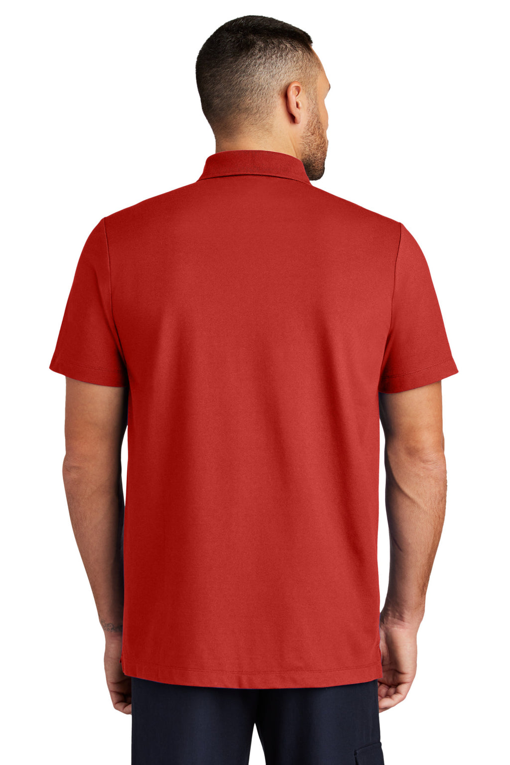MM1004_APPLERED_Model_Back.jpg