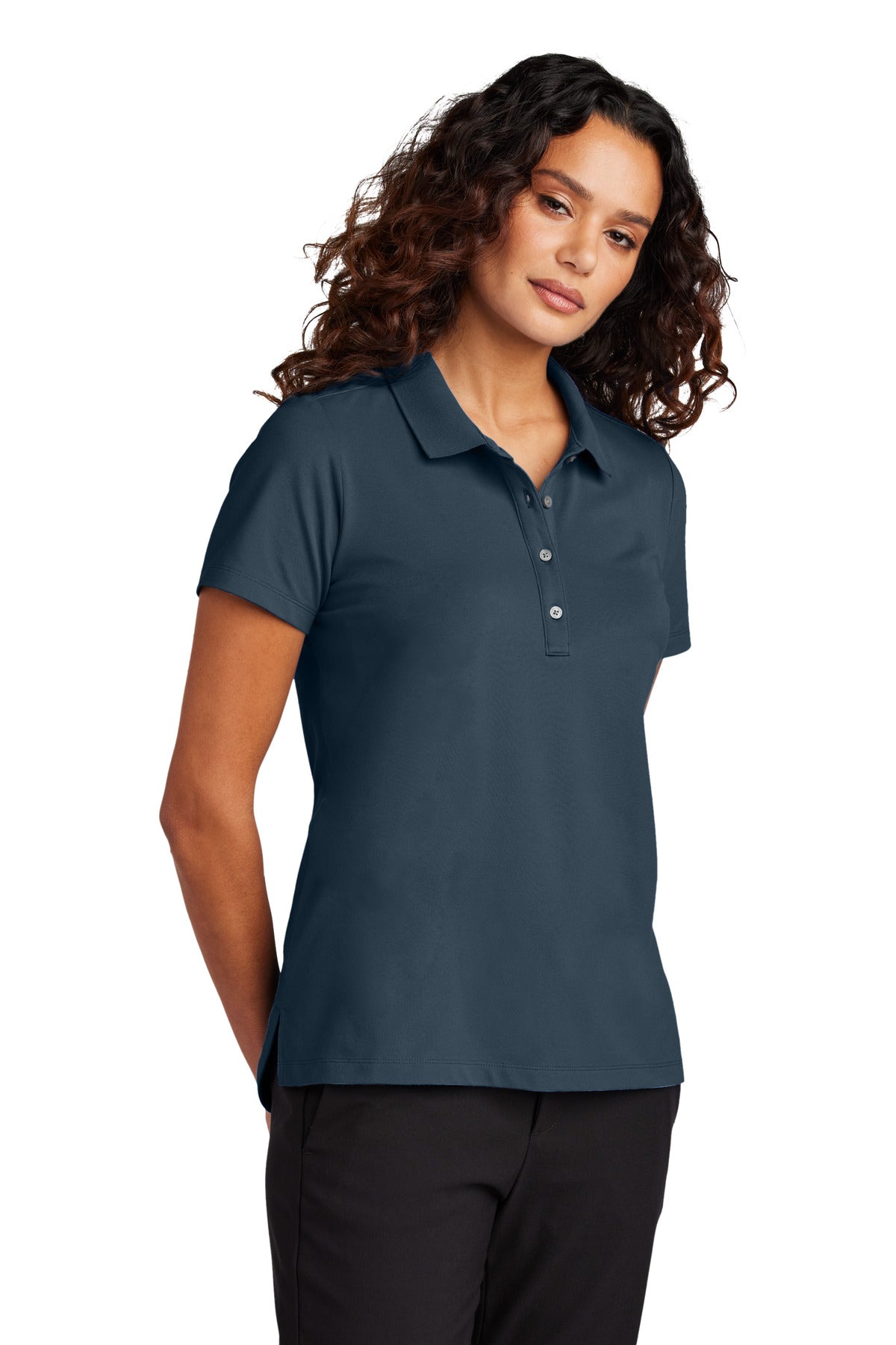 MM1005_NIGHTNAVY_Model_Front.jpg