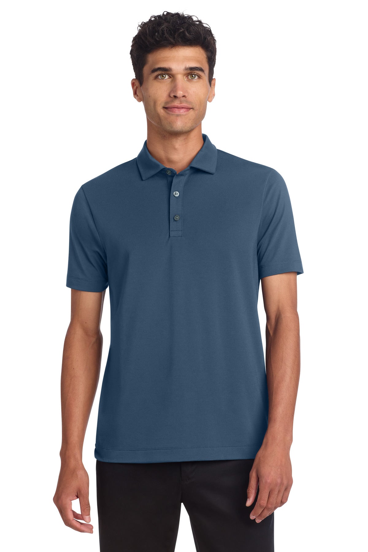 MM1014_insigniablue_model_front.jpg