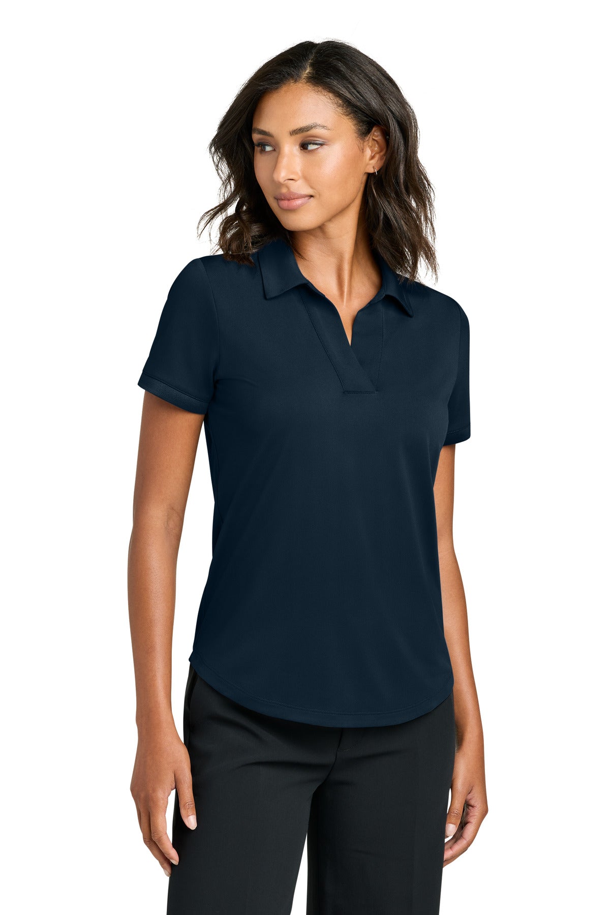 MM1031_nightnavy_model_front.jpg