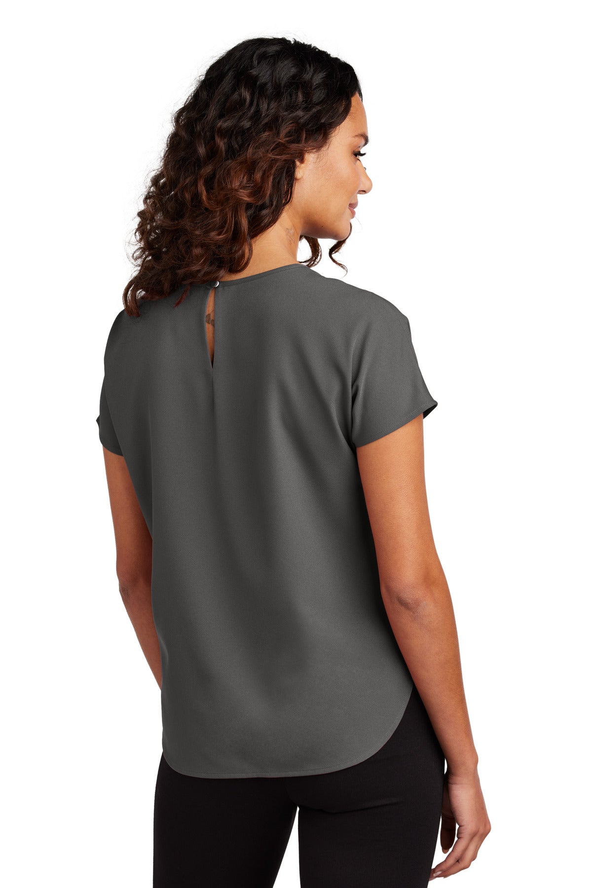 MM2015_anchorgrey_model_back.jpg