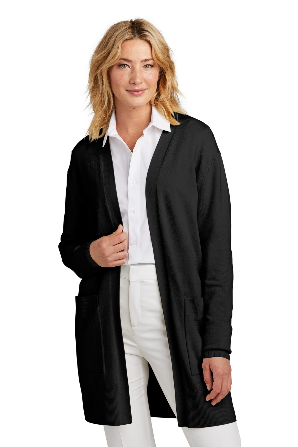 MM3023_deepblack_model_front.jpg