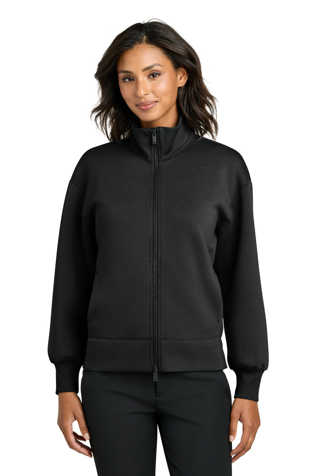 MM3103_deepblack_model_front.jpg