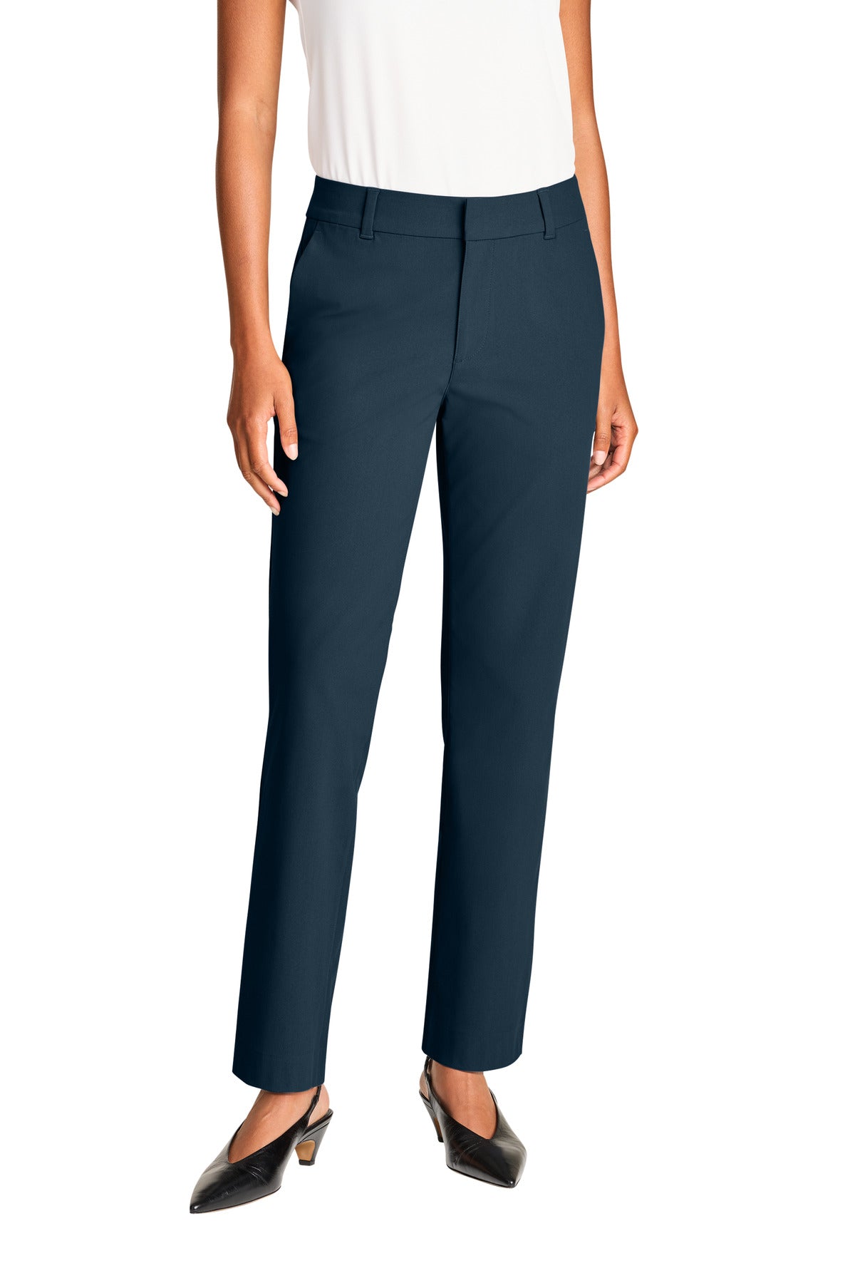 MM4001_nightnavy_model_front.jpg