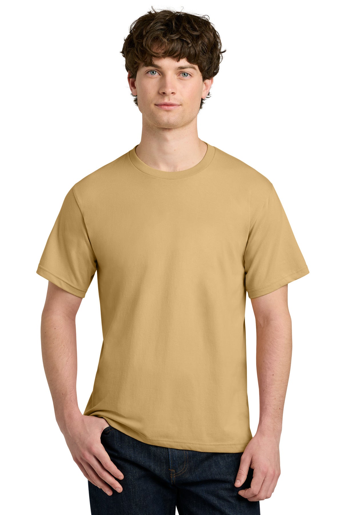 NL1810_camel_model_front.jpg