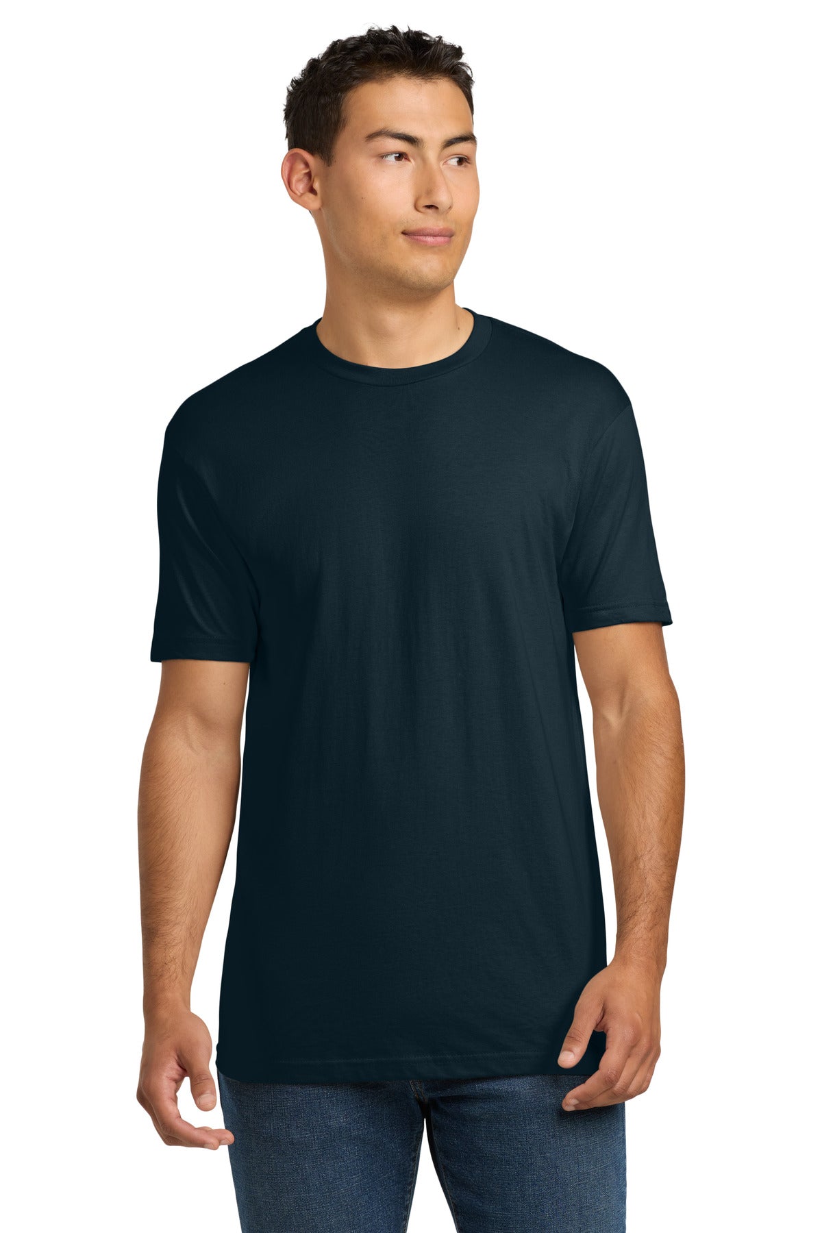 NL3600_midnightnavy_model_front.jpg