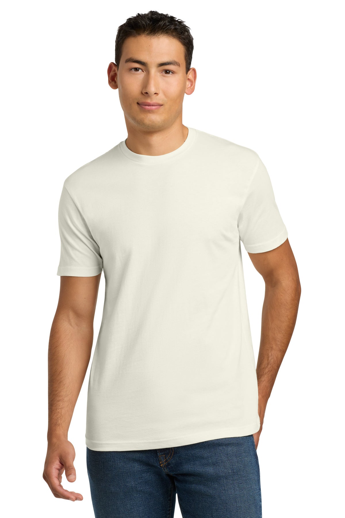NL3600_natural_model_front.jpg