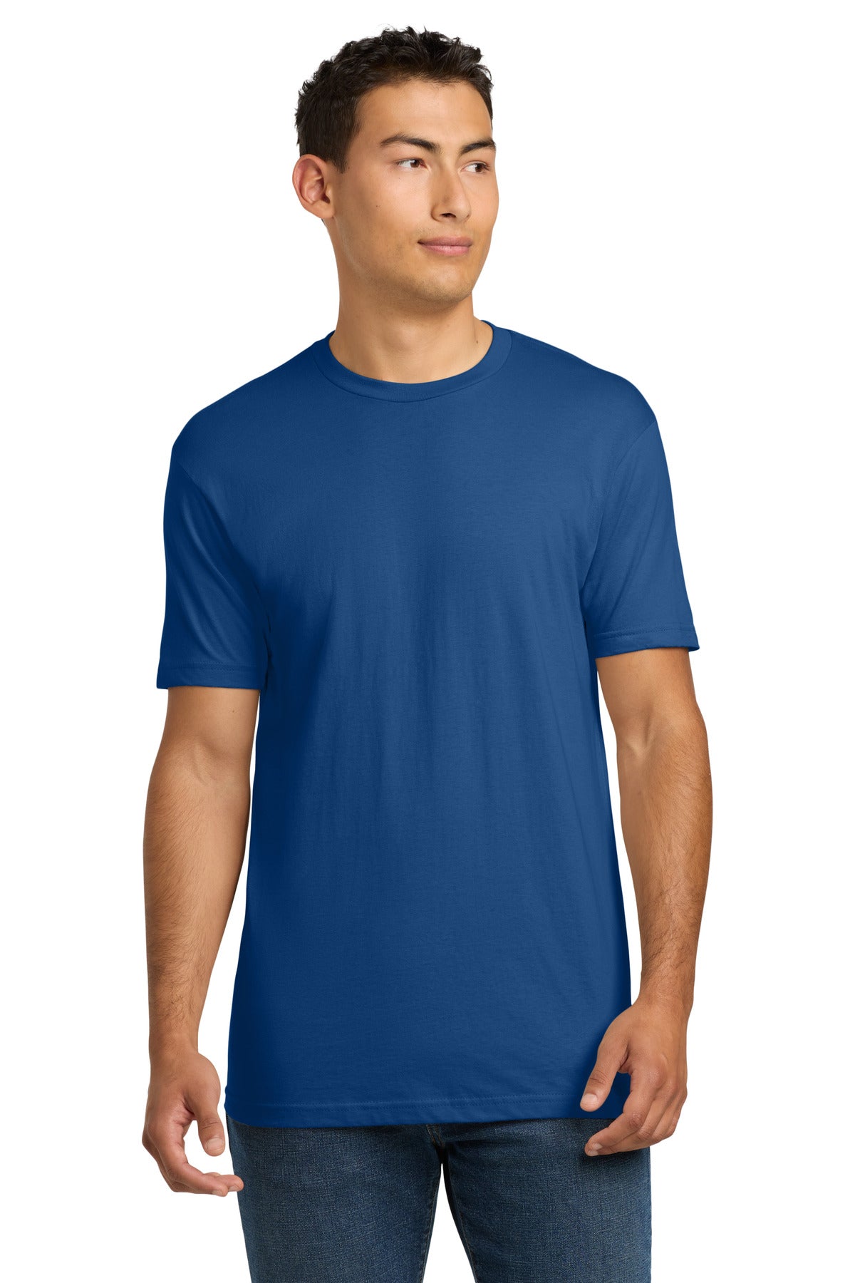 NL3600_royal_model_front.jpg