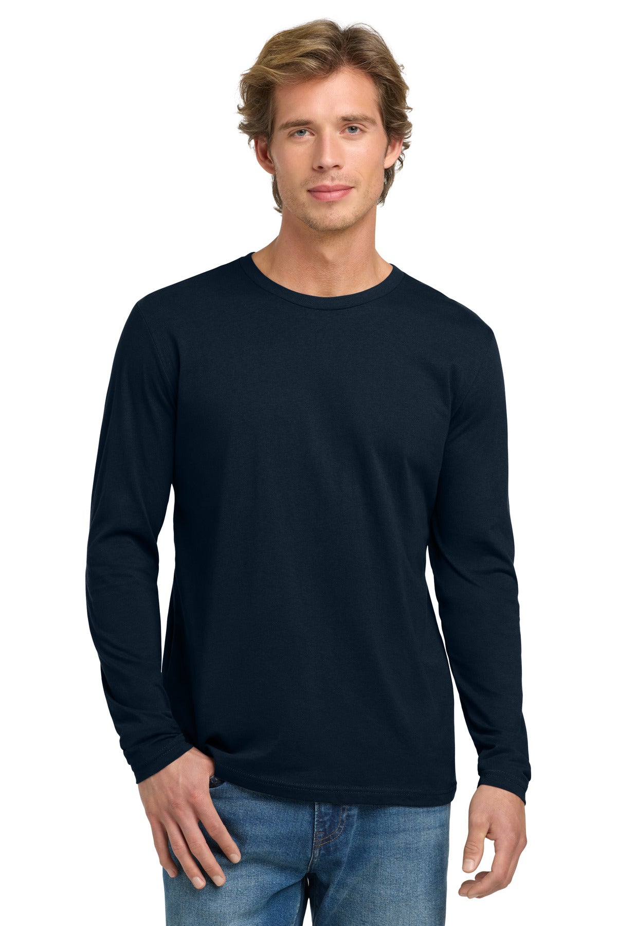 NL3601_midnightnavy_model_front.jpg