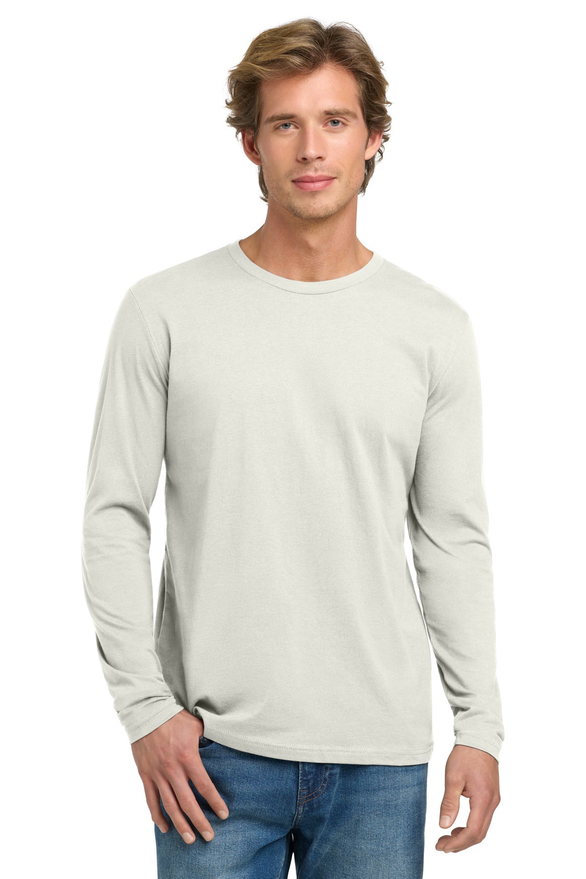 NL3601_natural_model_front.jpg