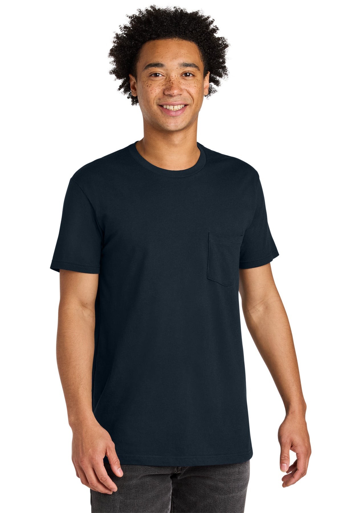 NL3605_midnightnavy_model_front.jpg