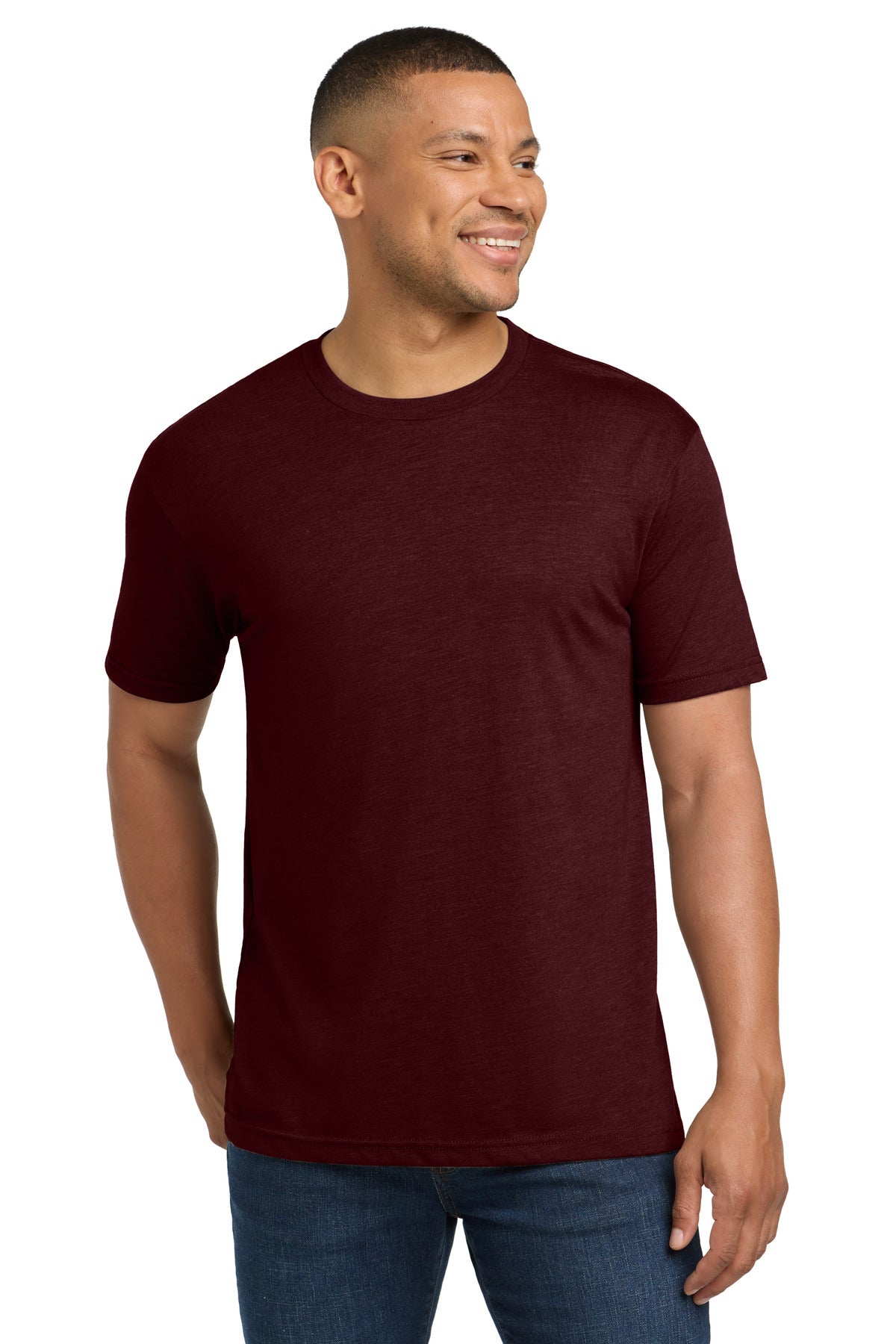 NL6010_cardinalblack_model_front.jpg