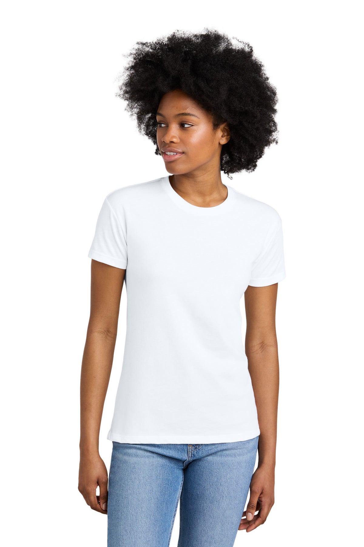 NL6600_white_model_front.jpg