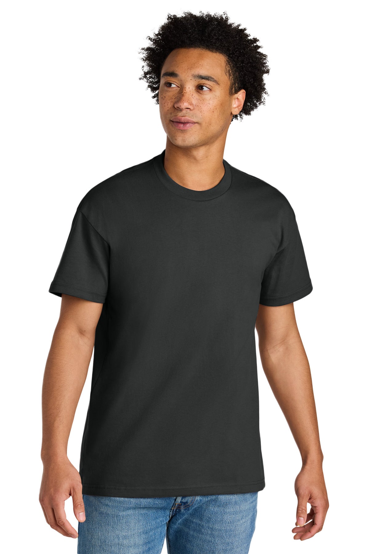 NL7200_graphiteblack_model_front.jpg