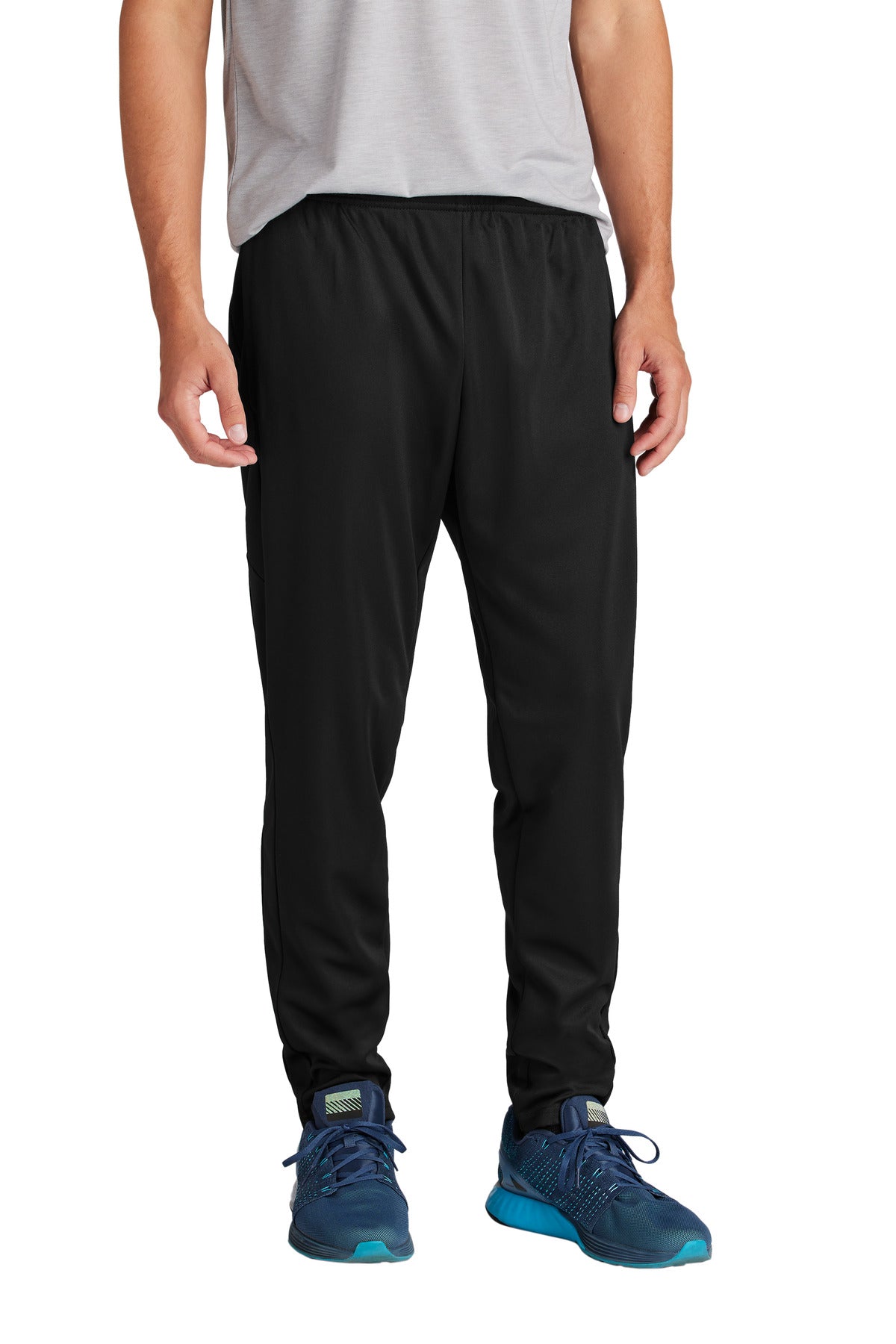 PST800_BlackBlack_Model_Front.jpg