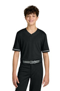 RY7910_black_model_front.jpg