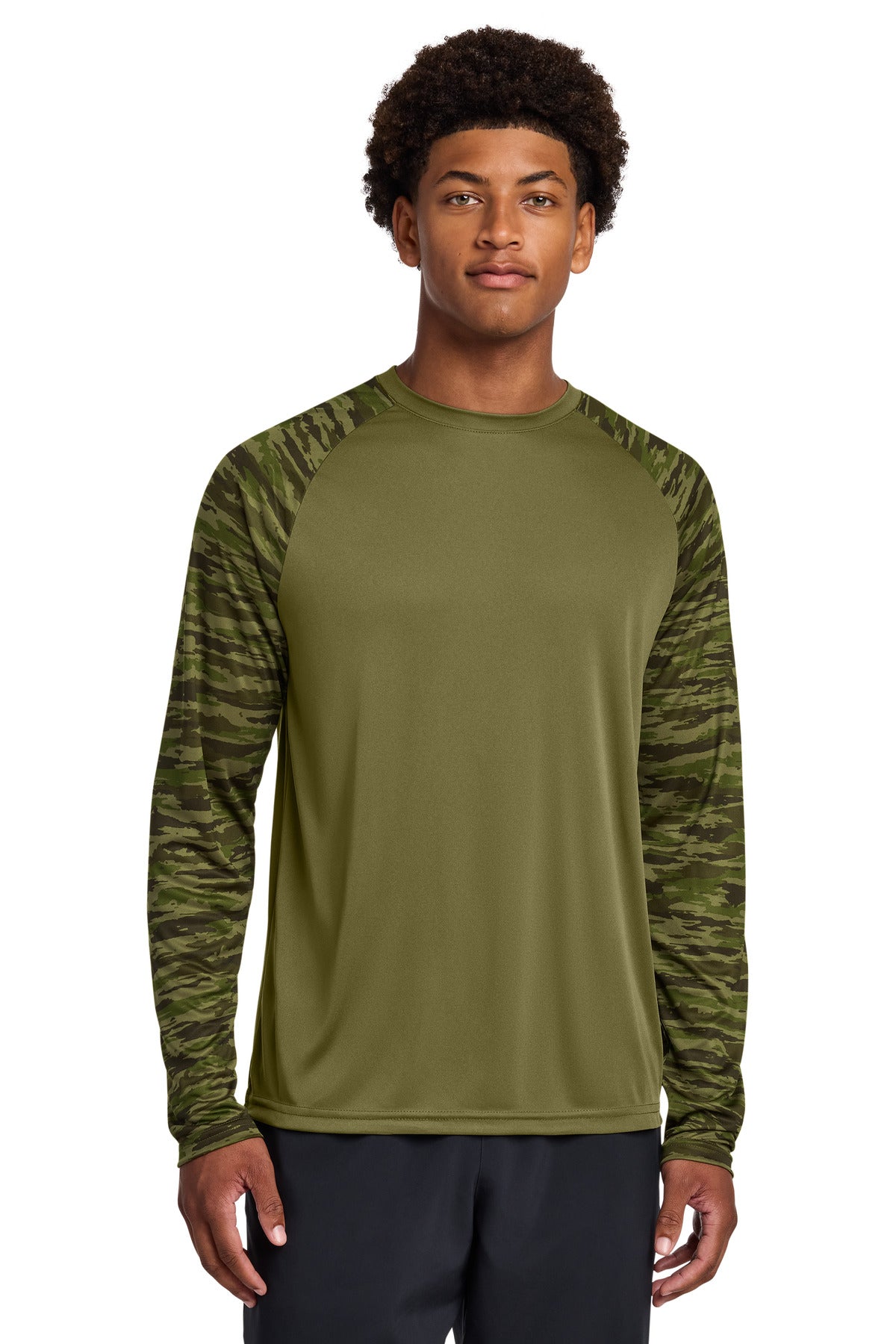 ST376LS_olivedrabgreen_model_front.jpg